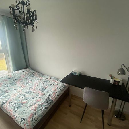 Akademicka 8B Przy Onkologii Apartment Bydgoszcz Ngoại thất bức ảnh